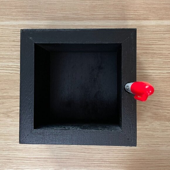 Mark Your Cup And Drink Up Cup Holder With Sharpie and Decorative Clips - Picture 2 of 7